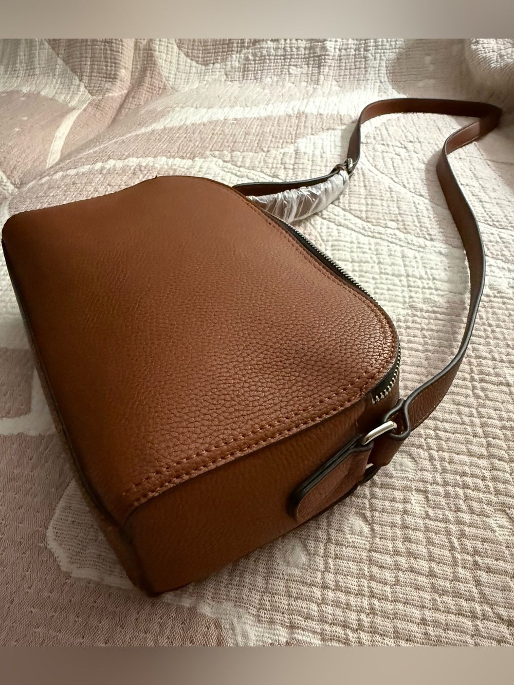 NWT RUSTY-BROWN DOUBLE-ZIPPERED CROSS-BODY PURSE - Picture 5 of 14